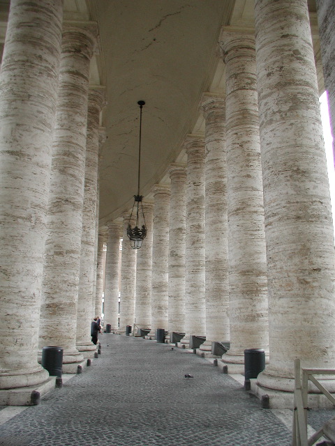 Alley of Columns